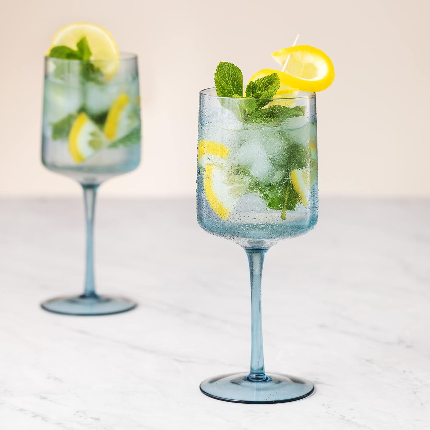 Navaris Blue Square Wine Glasses Set of 4 – 13.5oz Colored Stemmed Glassware for Wine, Cocktails, Beer & Desserts