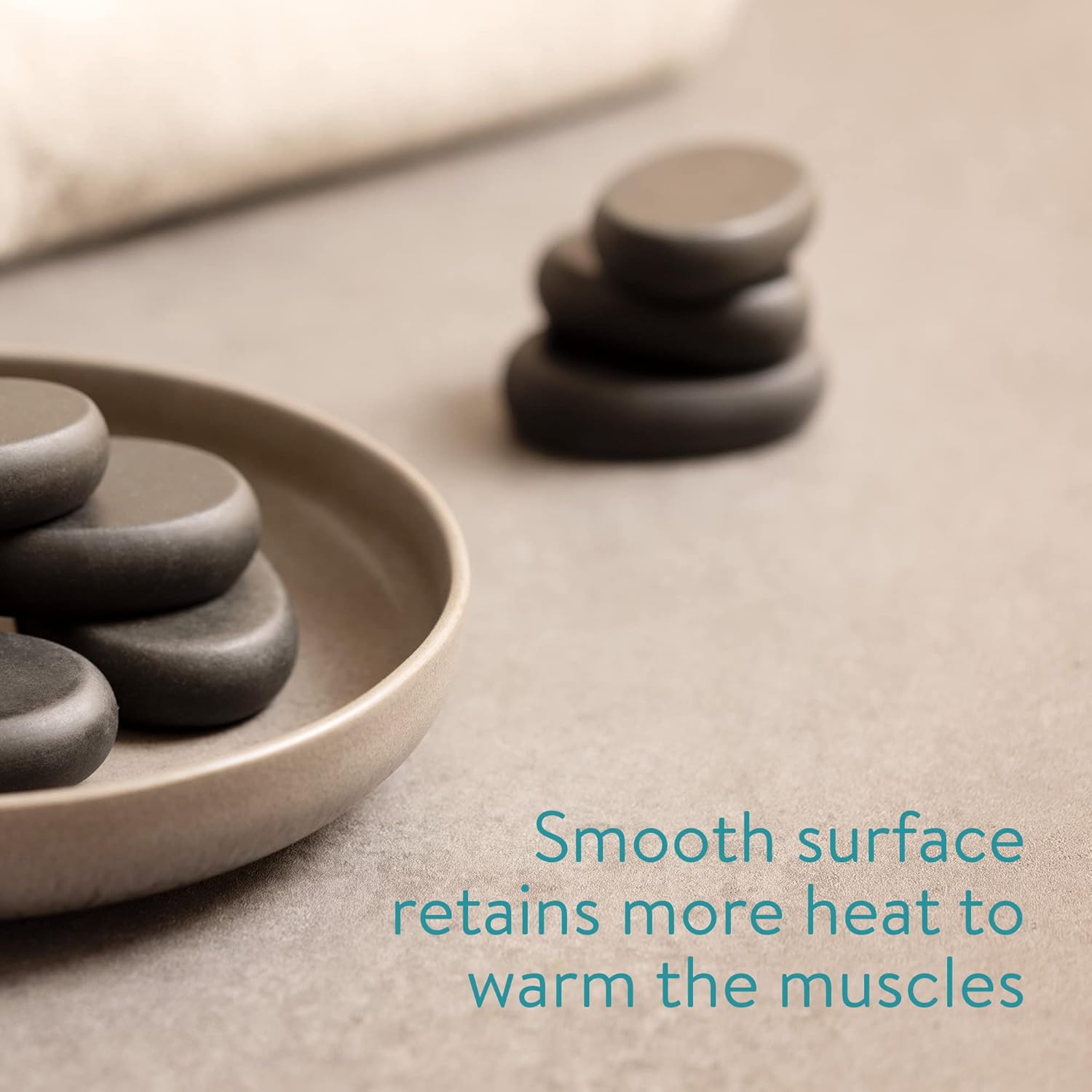 Navaris Hot Massage Stones Set of 18 – Professional Basalt Stone Therapy Kit with Bamboo Storage Box