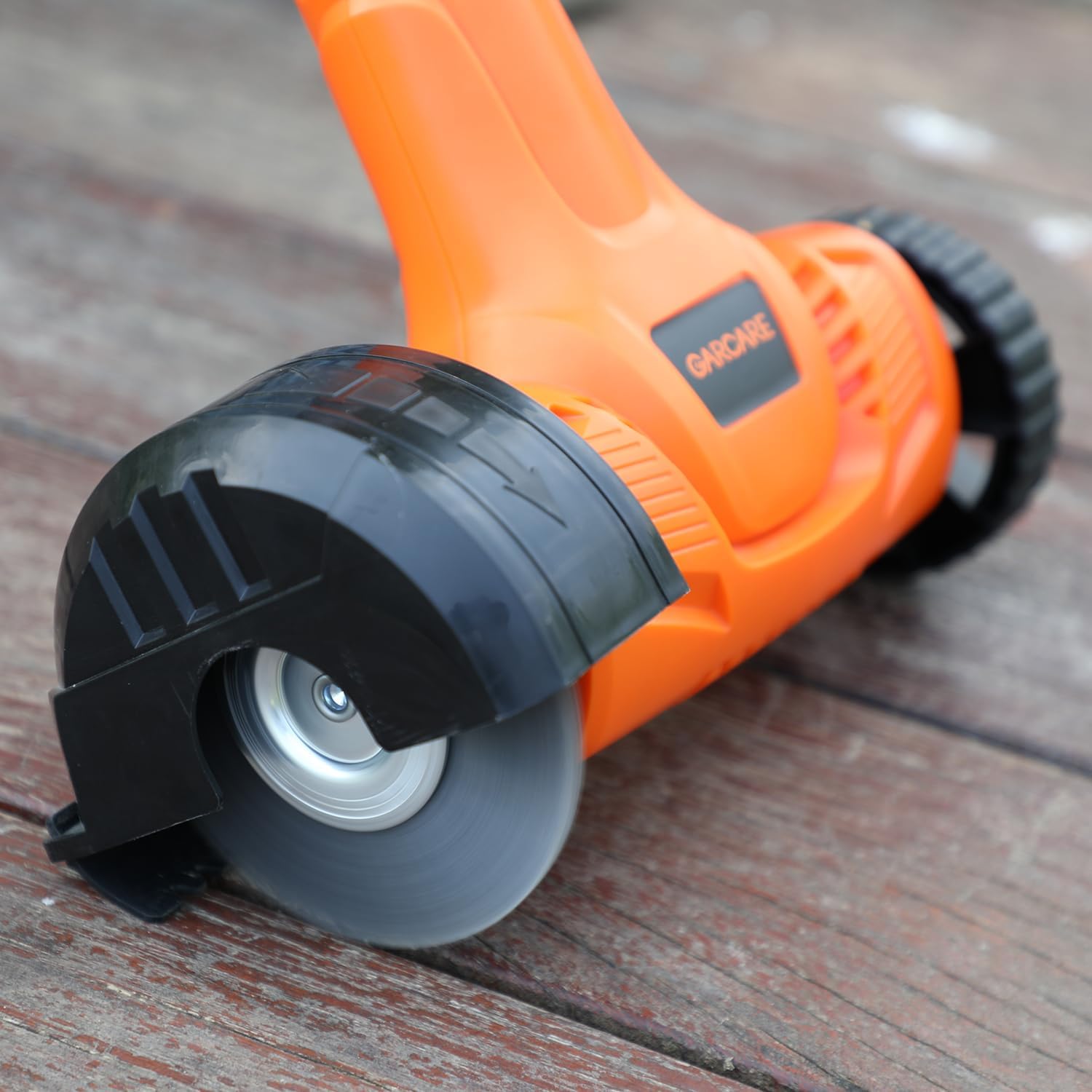 20V Cordless Patio Cleaner – Electric Crack Sweeper with Steel Brush, Battery & Charger
