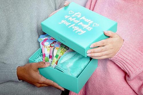 7th Heaven Beauty Box of Treats Gift Set – 8 Facial Masks with Keepsake Box & Face Cloth