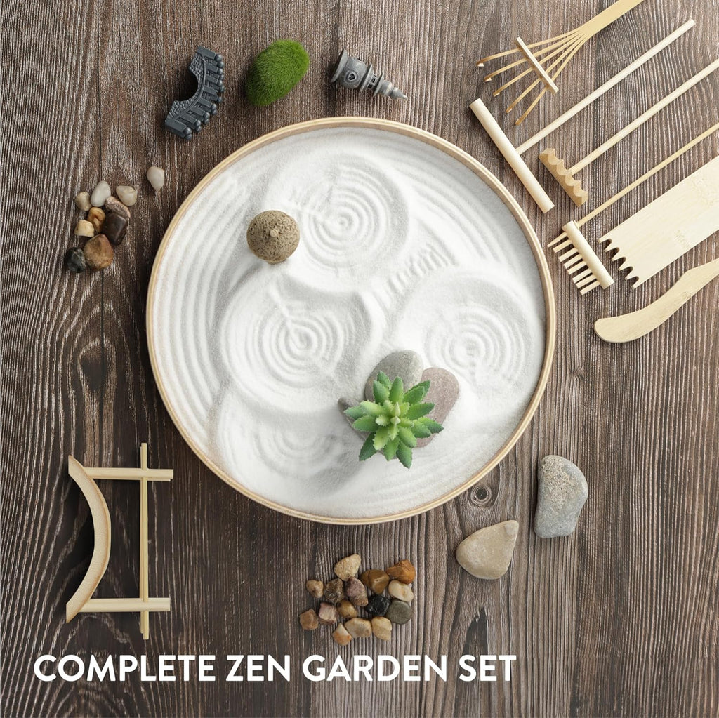 Navaris Zen Garden Kit – Mini Japanese Sand Garden with White Sand, Meditation Stones & Decorative Ornaments, Round MDF Tray
