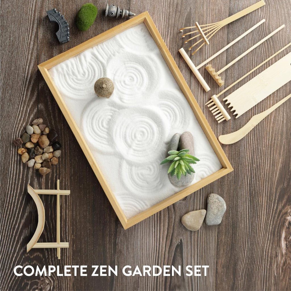 Navaris Zen Garden Kit – Mini Japanese Sand Garden with White Sand, Meditation Stones & Decorative Ornaments, Rectangular Bamboo Tray