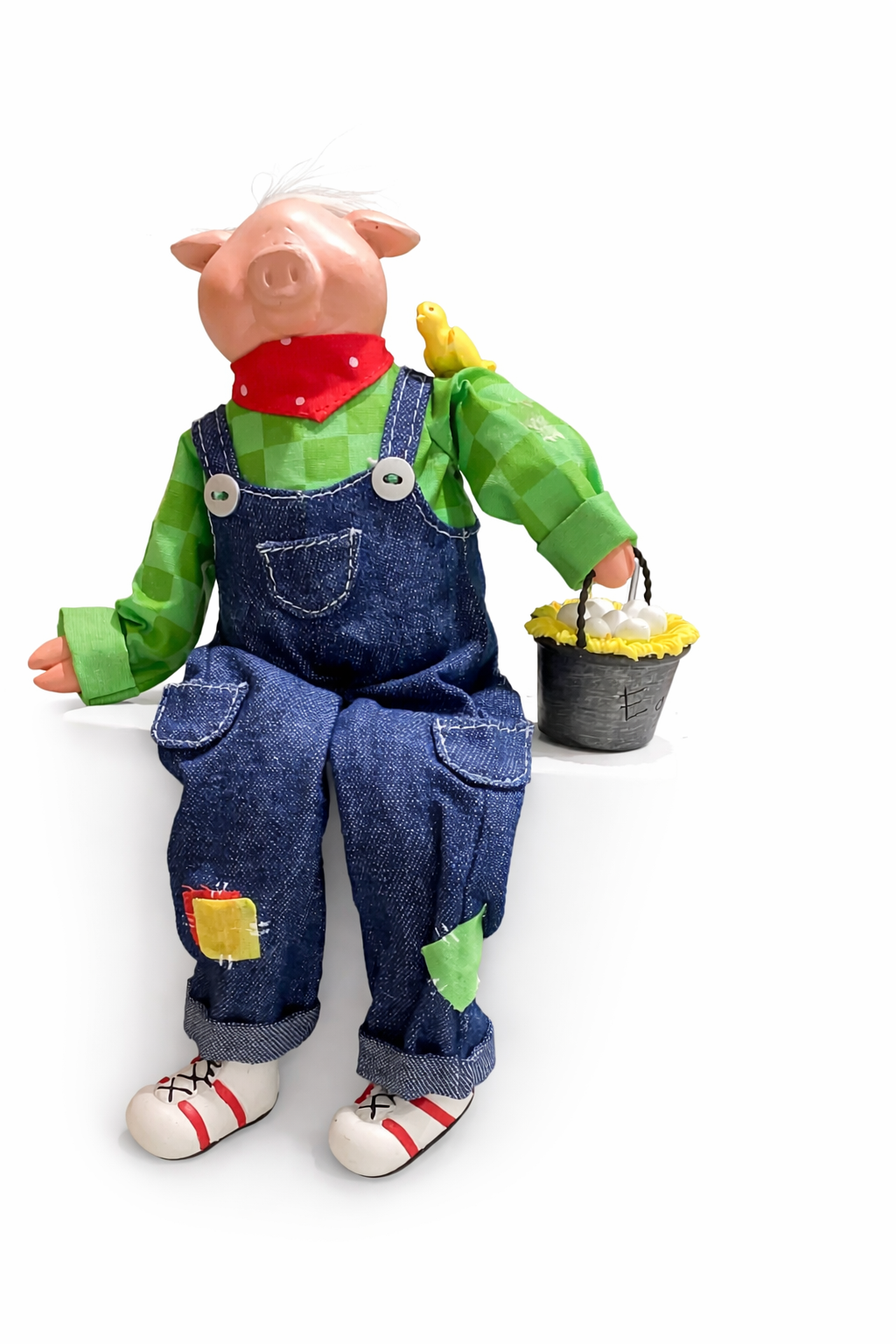 Avon “Down On The Farm” Animal Sitters Pig – Decorative Pig Figurine for Home Décor