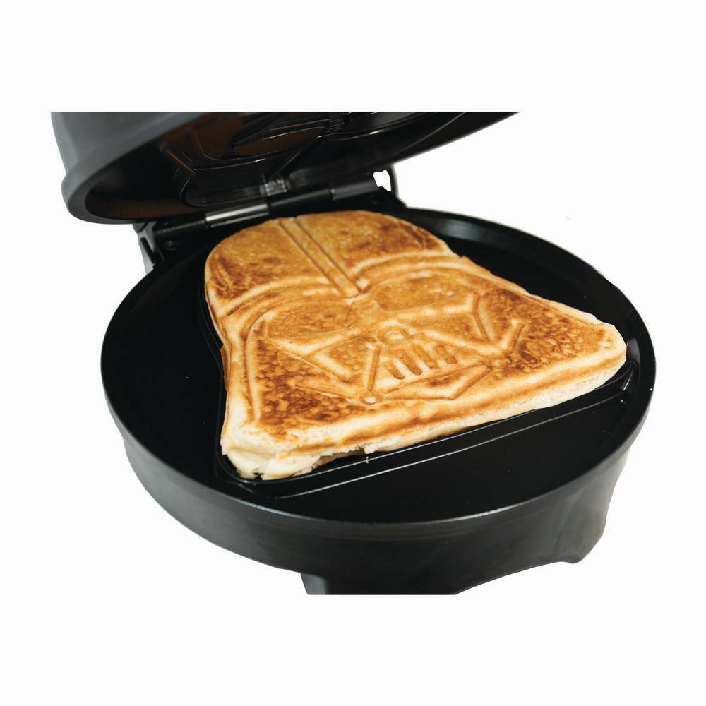 Star Wars Darth Vader Waffle Maker
